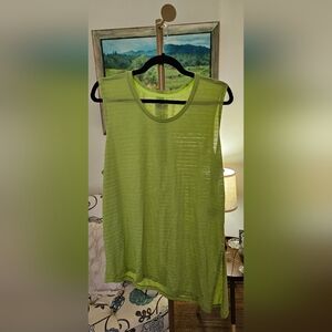 Nike Dry Fit Sleeveless Asymmetrical Hem Workout Top Size L/XL